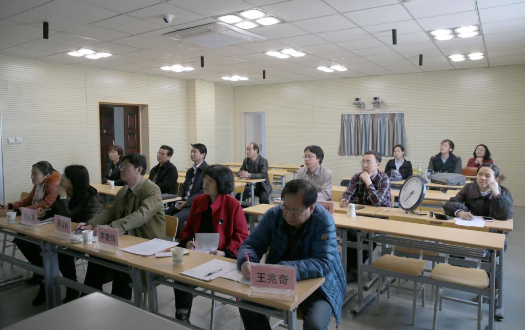 .院领导及工会、人事、教务等部门负责人现场观摩