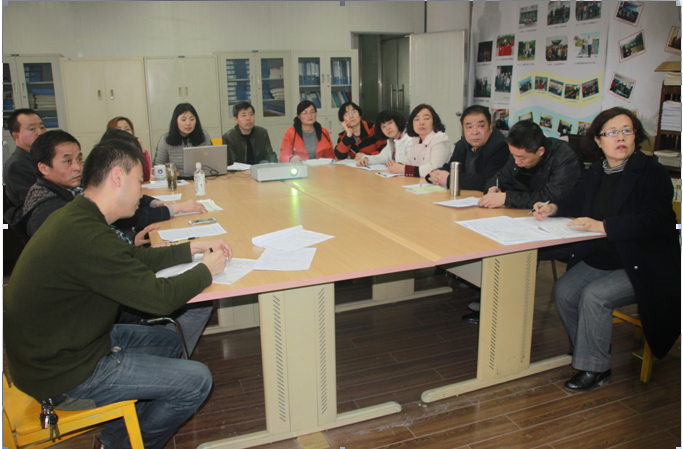 一等奖获得者吴晓翠老师参赛中