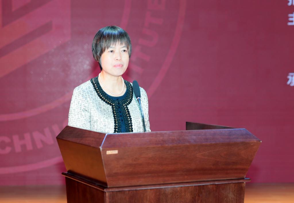 3.省教育厅巡视员、省教育系统关工委主任刘桂芳讲话