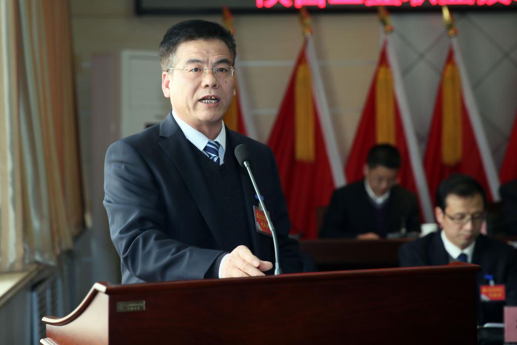 党委副书记、纪委书记刘永亮主持会议